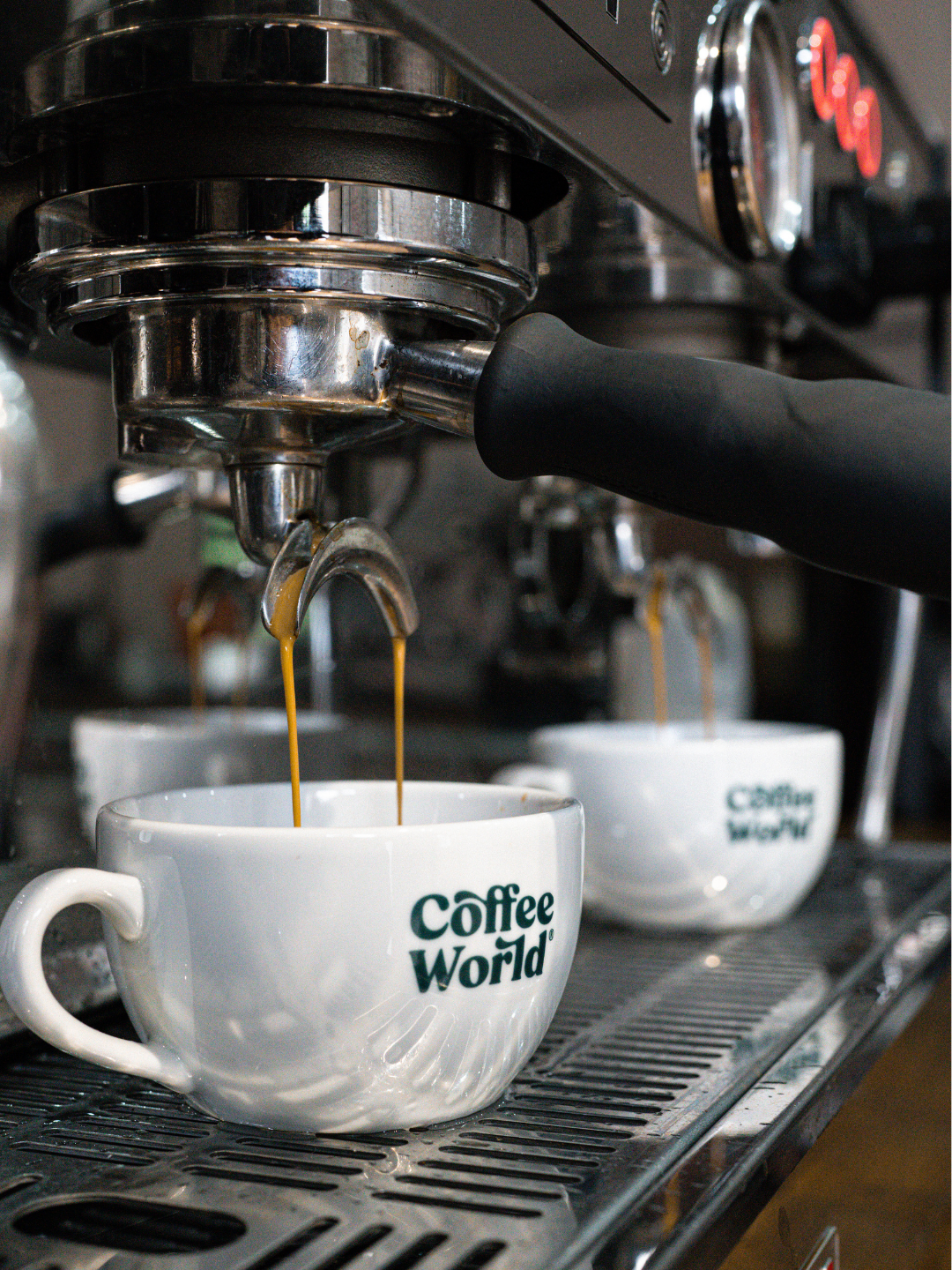 Why Coffee Tastes Like Chocolate, Fruit, or Nuts (Without Any Added Flavouring)