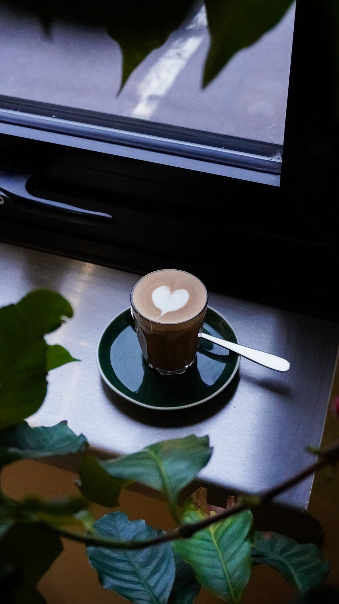 Valentine’s Gifts for Coffee Lovers: Thoughtful Ways to Share Better Coffee