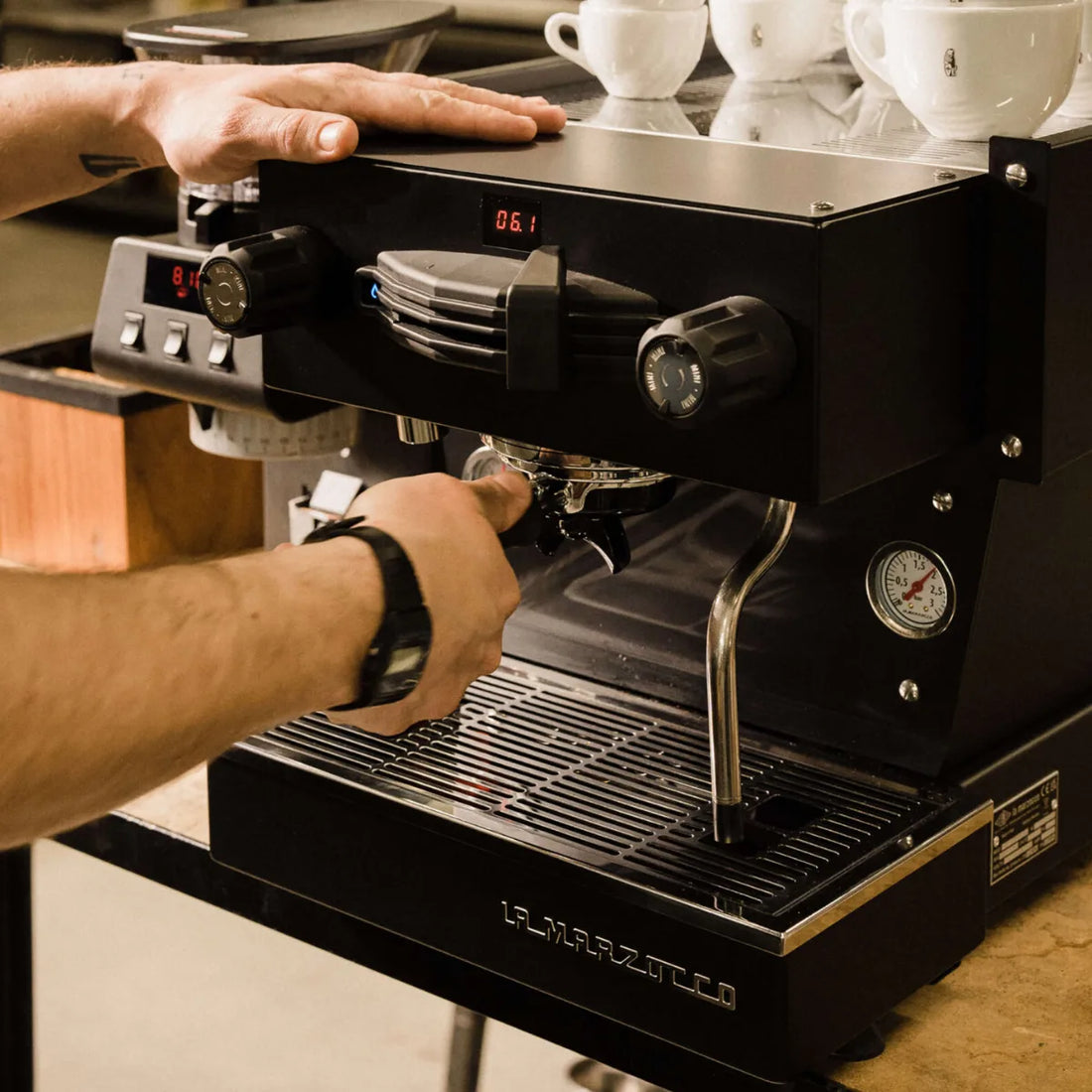 Linea Mini vs Linea Micra: La Marzocco Espresso Showdown 2025
