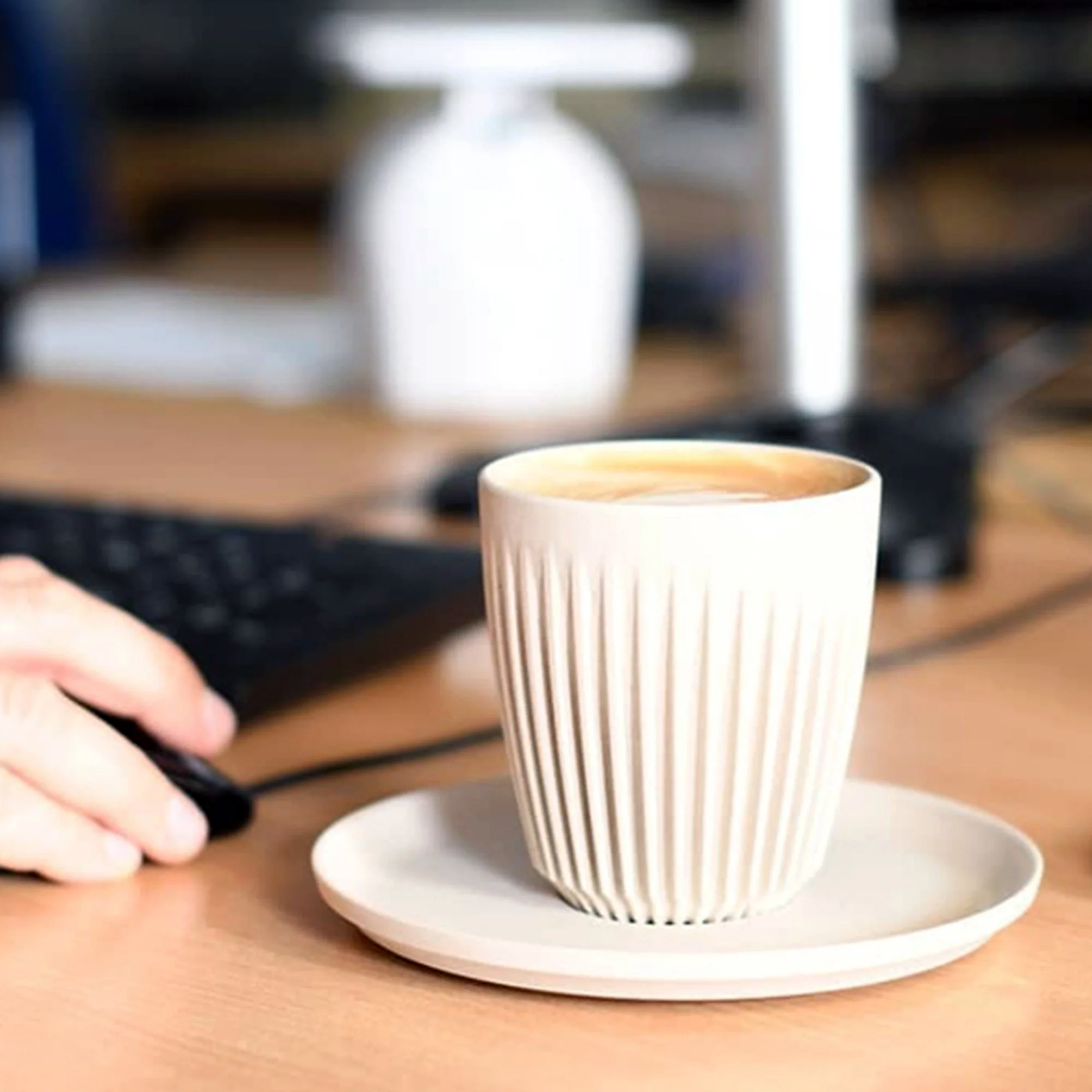 Glasses, Cups & Mugs